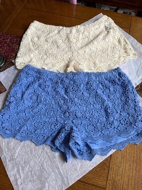 Aeropostale Crochet Lace Skorts in Blue and Cream Summer Shorts Beach